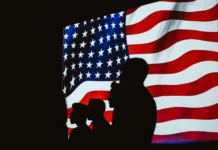 Epstein et le foulard rouge Epstein